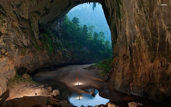 Sơn Đoòng lọt vào top hang động ấn tượng nhất thế giới