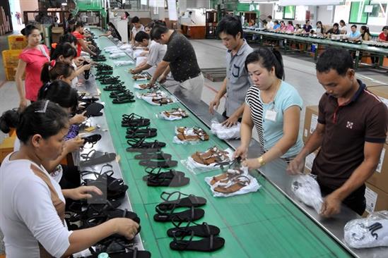 Mỗi năm Việt Nam giải ngân 10 tỷ USD vốn đầu tư nước ngoài
