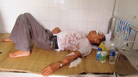 Tai nạn ở Lào, hàng chục người Việt thương vong