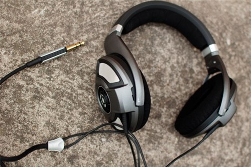 Sửng sốt vì đồ công nghệ giá 