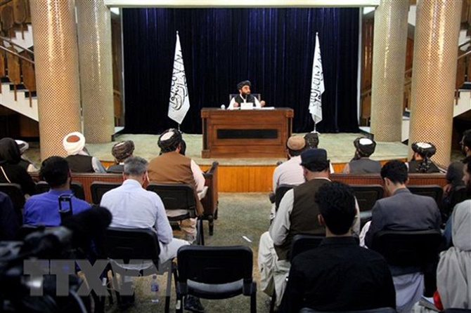 Ngoại trưởng Nga: Chưa xem xét vấn đề công nhận quốc tế với Taliban