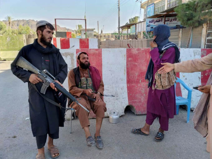 Lo ngại tình hình an ninh tại Afghanistan, nhiều nước rút phái đoàn ngoại giao về nước