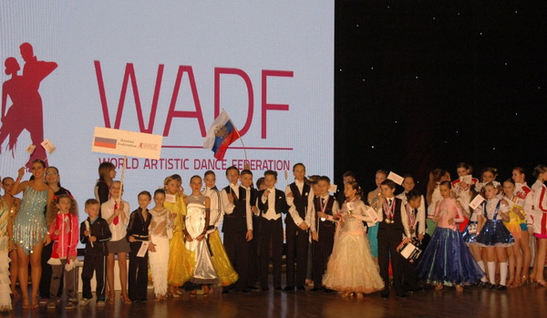 Múa lân Việt Nam chinh phục giám khảo châu Âu