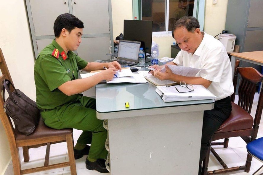 Chuyển hồ sơ vụ án liên quan Tất Thành Cang sang Viện Kiểm sát để truy tố