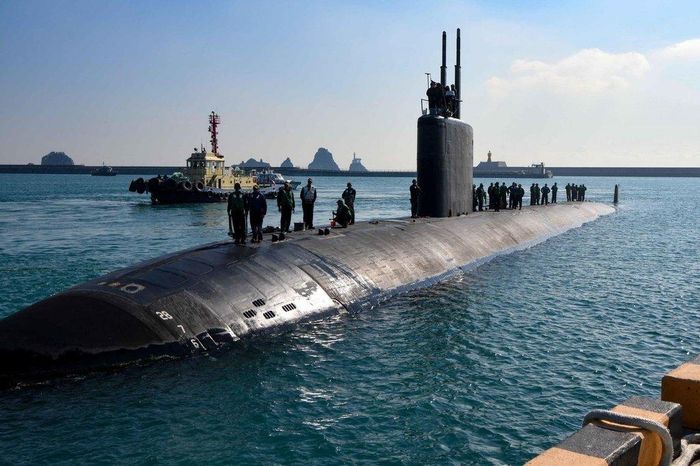 Tàu ngầm chạy bằng năng lượng hạt nhân Mỹ đến Hàn Quốc