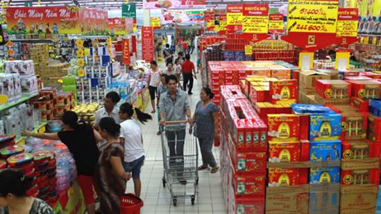 Người Việt chi hơn 330.000 tỷ đồng trong tháng Tết