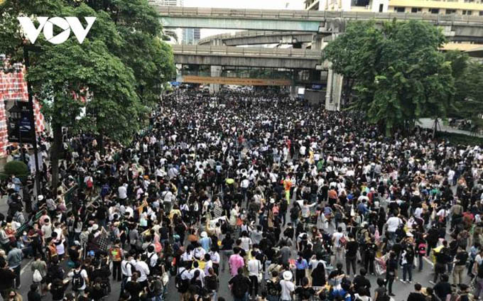 Thái Lan áp đặt tình trạng khẩn cấp nghiêm trọng tại thủ đô Bangkok