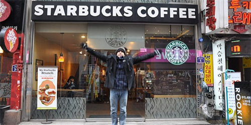 Bỏ ra 2,1 tỉ để đến 11.733 quán cà phê khắp thế giới