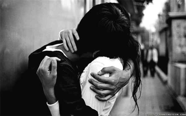 Thất bại lớn nhất của một người đàn ông không phải là không tiền, không địa vị mà là đánh mất người phụ nữ của mình!