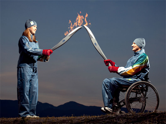 Đuốc Paralympic bắt đầu hành trình từ Viễn Đông