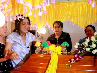 Vụ nữ sinh bị thiêu sống: Nước mắt người ở lại