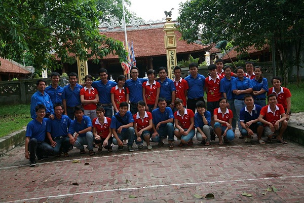 DHS Việt Nam tại Irkutsk nghỉ hè về quê hương làm tình nguyện