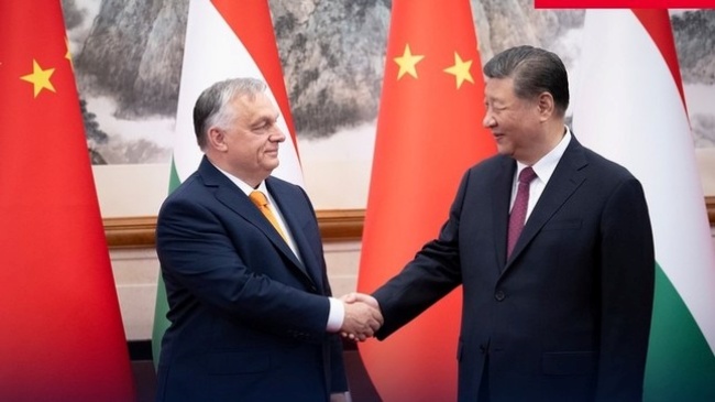 Chủ tịch Trung Quốc gặp Thủ tướng Hungary