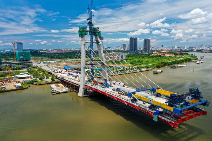 Khai thông 'mạch máu' logistics để phát triển TP Thủ Đức