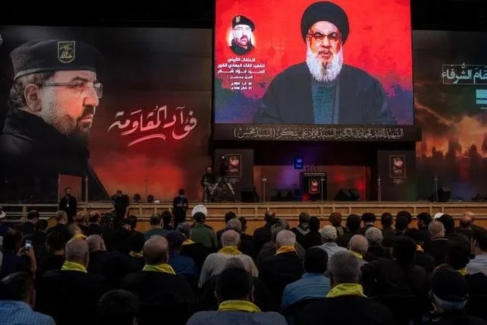 Israel hành động ''phủ đầu'' thủ lĩnh Hezbollah, ra chỉ thị ''nóng'' cho các đại sứ quán ở nước ngoài, diễn tập khẩn phòng xung đột