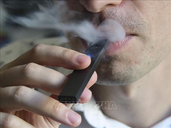 Mỹ: Thêm người thiệt mạng vì bệnh liên quan tới thuốc lá điện tử