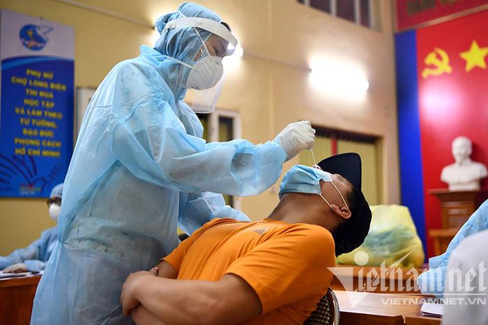 Thủ tướng yêu cầu tăng cường biện pháp phòng chống dịch, thực hiện quyết liệt, hiệu quả hơn