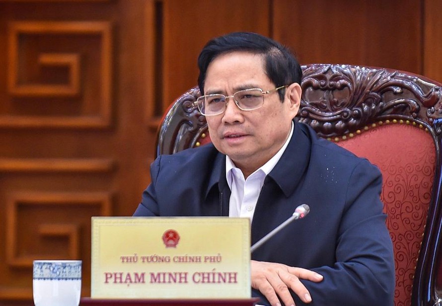 Thủ tướng: Đi từng ngõ, gõ từng nhà, rà từng người để tiêm vắc xin