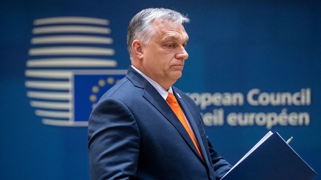 EU sửa kế hoạch cấm dầu mỏ Nga, nhượng bộ Hungary, Slovakia, Czech