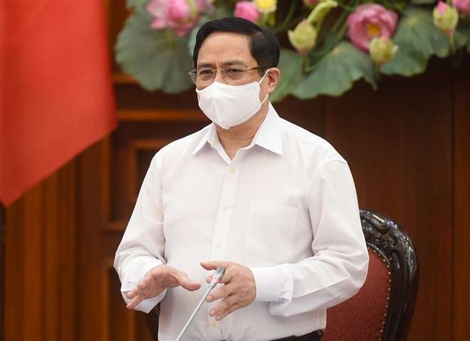 Thủ tướng: Gác lại việc chưa cần thiết, nỗ lực cao nhất phòng chống dịch an toàn