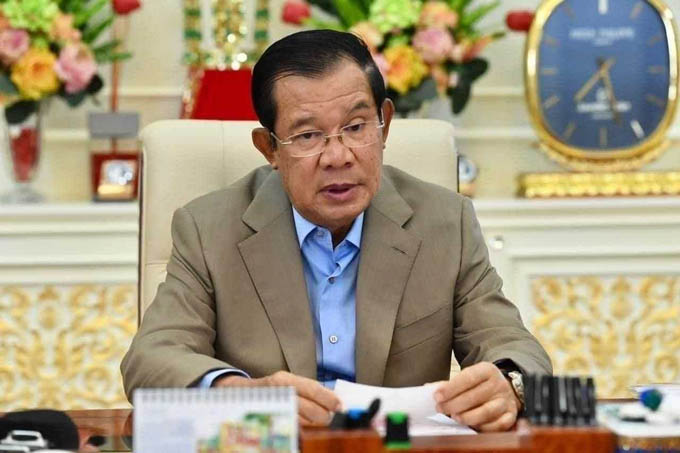 Thủ tướng Hun Sen bất ngờ dừng tiêm vaccine COVID-19 của Trung Quốc