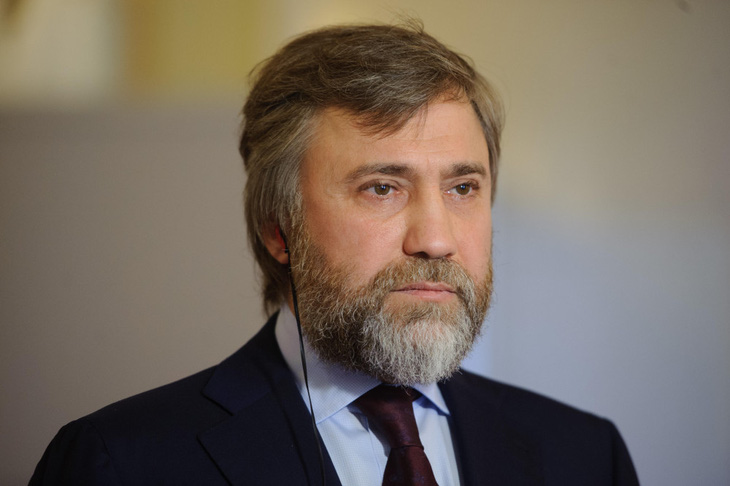 Ukraine tịch thu tài sản của tỉ phú bị cáo buộc giúp Nga