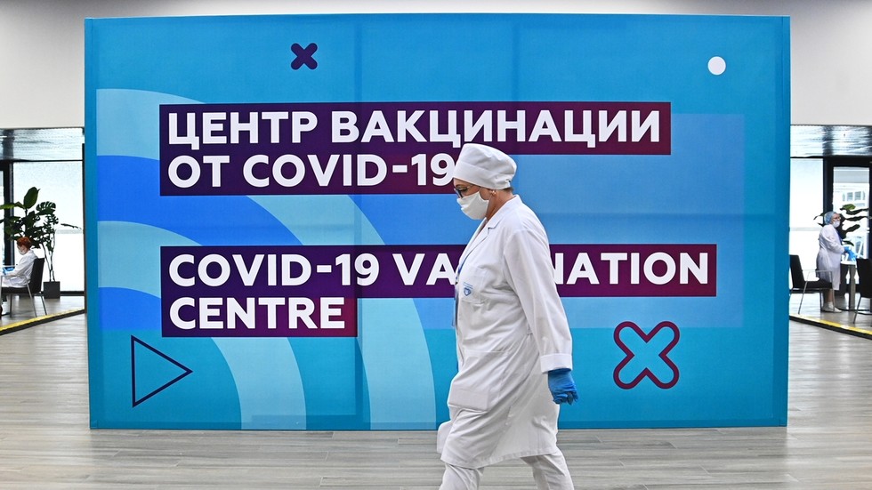 EU đề xuất thảo luận về chứng nhận vaccine COVID-19 với Nga