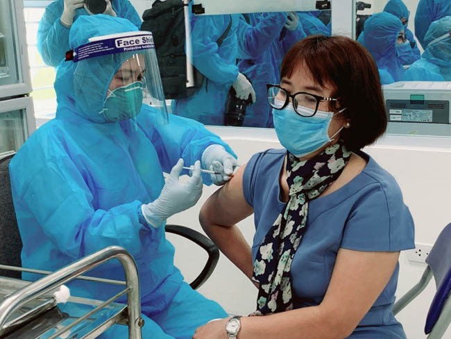 5 trường hợp phản ứng sau tiêm vaccine COVID-19 đã ổn định