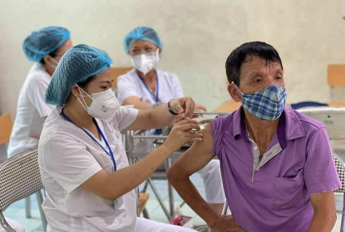 Sáng 19/9, Hà Nội thêm 2 ca Covid-19 tại Long Biên và Hoàng Mai