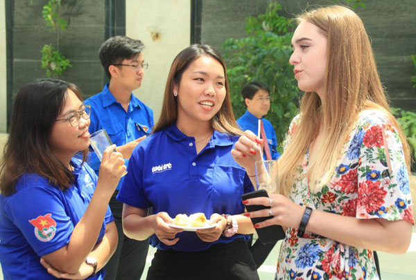 Đoàn đại biểu Việt Nam tham dự diễn đàn thanh niên tại Nga