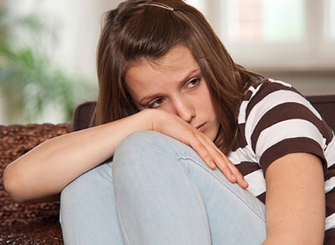 Tiểu thư hóa điên vì gia đình vỡ nợ