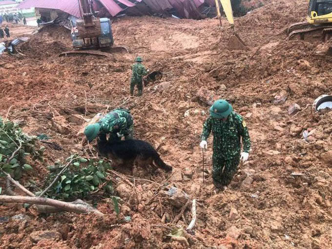 Tìm thấy 3 thi thể cuối cùng vụ 22 cán bộ, chiến sĩ bị sạt lở núi vùi lấp ở Quảng Trị