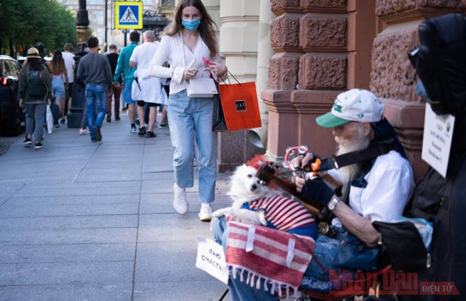 Moscow ngày thứ ba liên tiếp có số người chết “kỷ lục” vì Covid-19