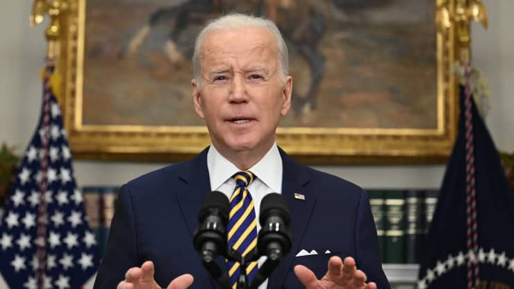 Tổng thống Biden chính thức tuyên bố cấm nhập khẩu dầu từ Nga