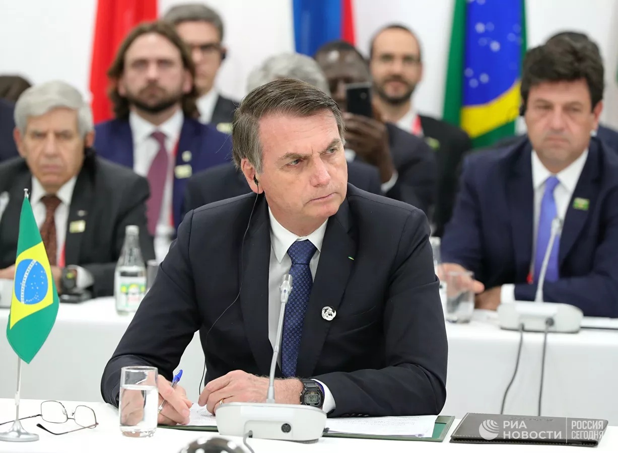 Tổng thống Brazil phải điều trần vì đăng tài liệu mật trên mạng xã hội