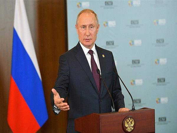Tổng thống Putin tuyên bố Nga hoàn thành sứ mệnh tại Syria
