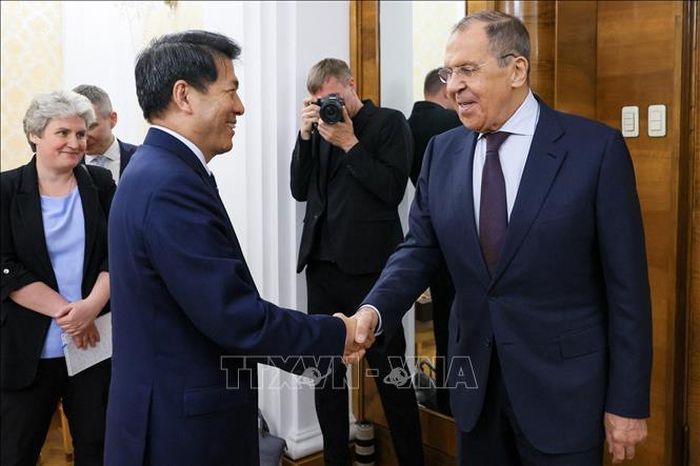 Trung Quốc cam kết thực hiện các nỗ lực cụ thể để giải quyết xung đột Ukraine
