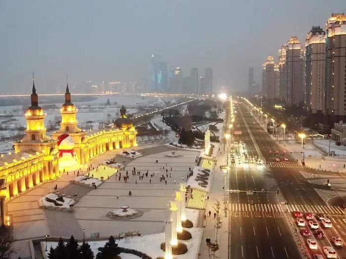 Khám phá 'nước Nga' giữa lòng Trung Quốc, nơi có 3.000 km giáp xử sở bạch dương
