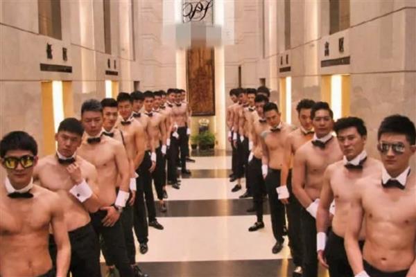 Sửng sốt về quy mô 'động trai bao' triệu USD của các quý bà Trung Quốc