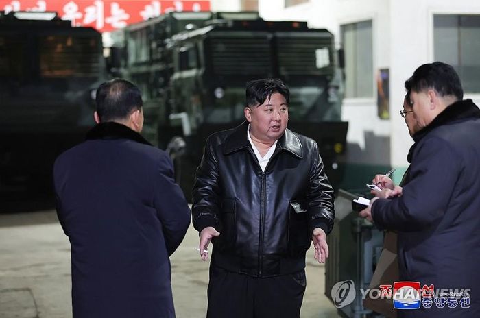 Ông Kim Jong Un cảnh báo kịch bản ''hủy diệt'' với Hàn Quốc
