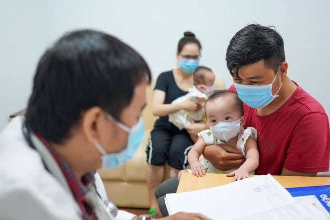 Song Nhi chuẩn bị xuất viện, về nhà đón Trung thu