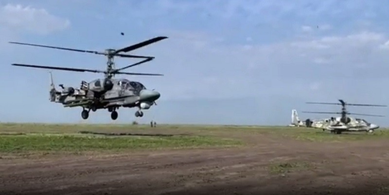 Video trực thăng tấn công phá hủy thành trì ở hướng Krasny Liman