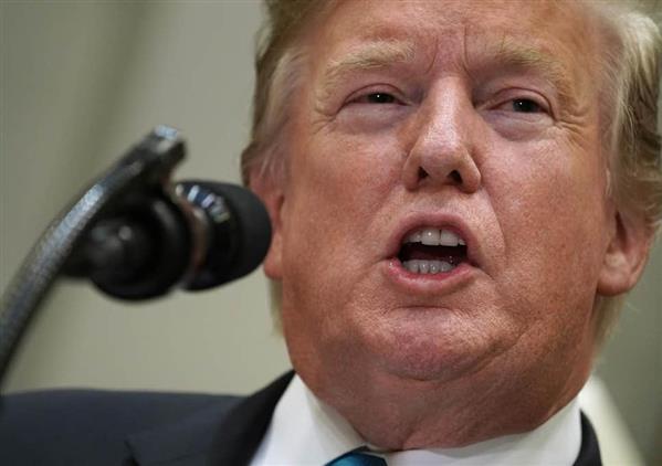 Cựu Tổng thống Mỹ Carter cảnh báo 'thảm họa' nếu ông Trump đắc cử