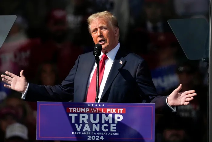 Ông Trump tiết lộ người sẽ gọi điện đầu tiên nếu bước chân vào Nhà Trắng