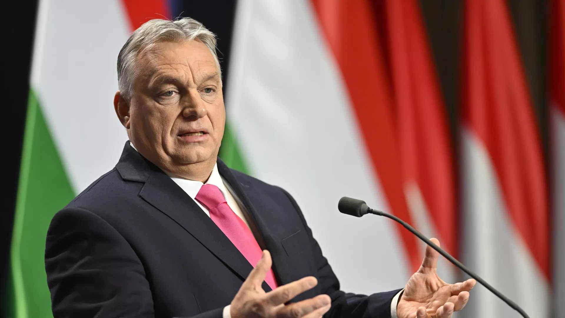 Orban giải thích lý do Trump chưa thể nói gì về Ukraina
