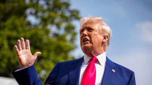 Trung Quốc phản ứng mạnh khi Tổng thống Mỹ Donald Trump dọa áp thêm thuế 50%