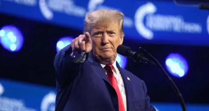 Cựu Tổng thống Trump tuyên bố sẽ kháng án vụ kiện chi tiền bịt miệng
