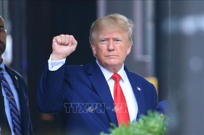 Cựu Tổng thống Mỹ Donald Trump đề nghị Tòa án Tối cao can thiệp vụ tài liệu mật