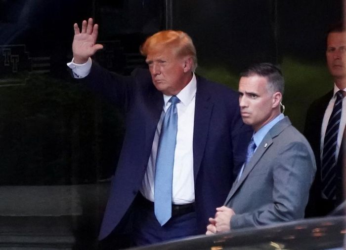 Không còn 400 lần im lặng, ông Trump cung cấp lời khai trong 7 tiếng