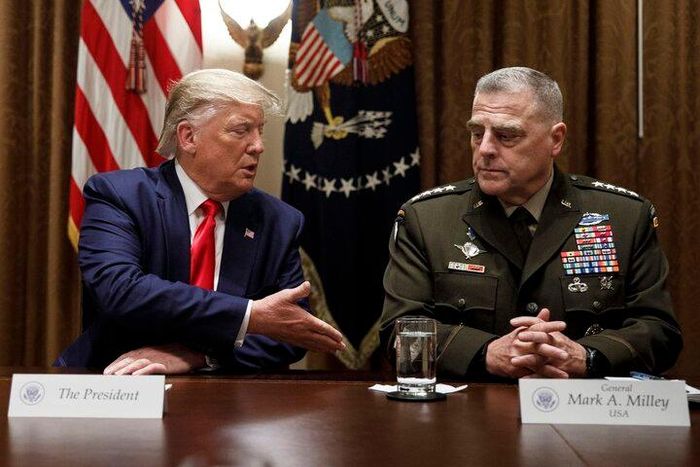 Tổng tham mưu trưởng Mỹ lần đầu lên tiếng về lời đe dọa ''tử hình'' của ông Trump